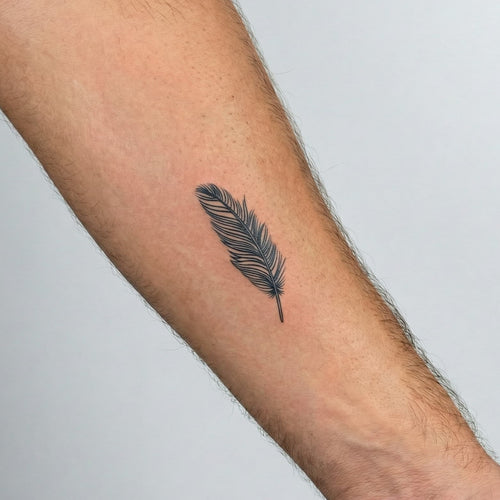 Tatouage homme plume signification liberté et nouveau départ
